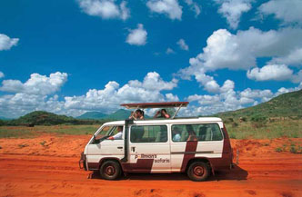 9dgn incl 3daagse Safari Tsavo East en West met the Reef 1